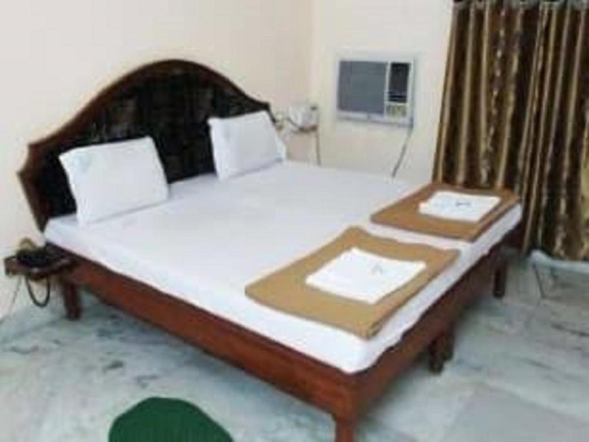 Hotel Geethanjali Residency Bhadrachalam Eksteriør billede